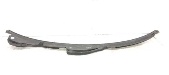 Audi A4 S4 B8 8K Wiper trim 8K1819403