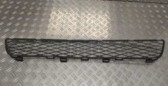Toyota Corolla E120 E130 Front bumper lower grill 5311202050