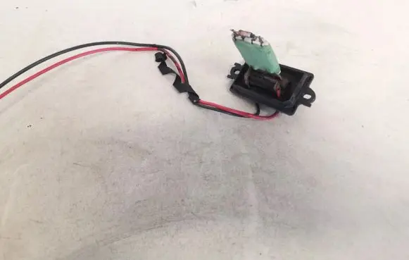 Renault Twingo I Heater blower motor/fan resistor