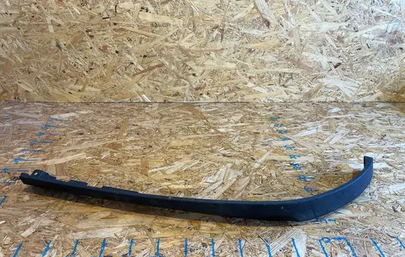 Opel Zafira B Front bumper lip 13247303 R0986-M