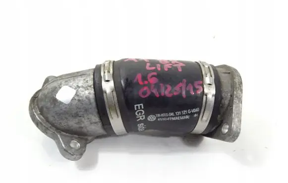 Audi A1 Engine coolant pipe/hose 04L131521G