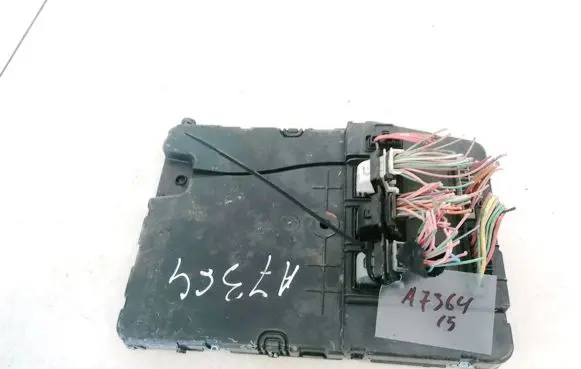 Renault Megane II Comfort/convenience module 8200351182