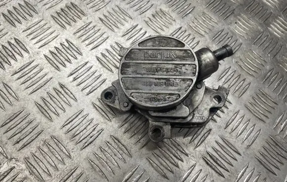 Seat Ibiza II (6k) Vacuum pump 038145101B