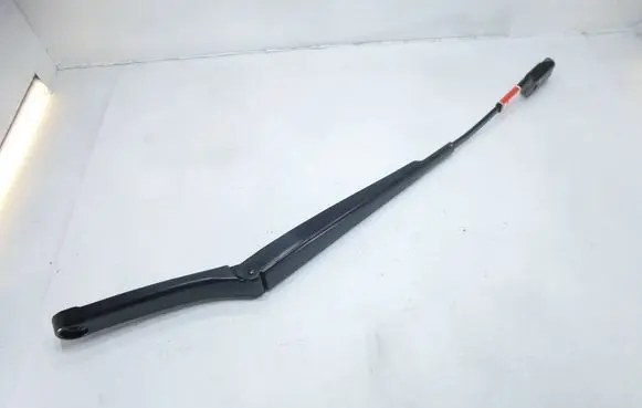 Volkswagen PASSAT B7 Front wiper blade arm 3C1955409C
