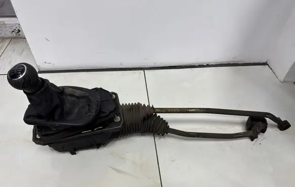 Gear shifter/selector