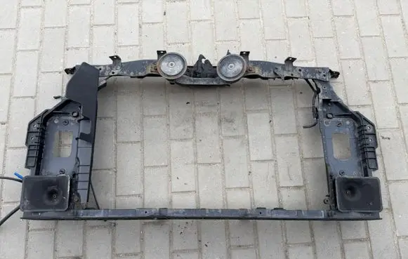 Hyundai i40 Radiator support slam panel 