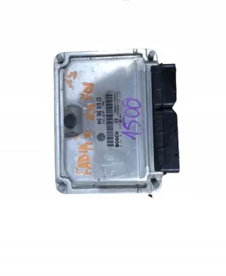 Skoda Fabia Mk2 (5J) Engine control unit/module 045906019CD