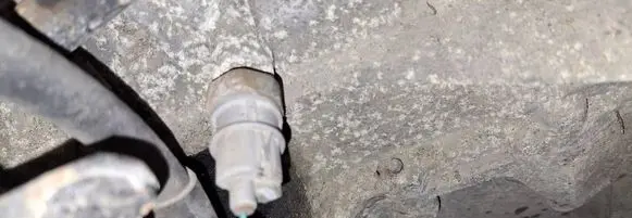 Toyota Yaris Verso Oil level sensor 