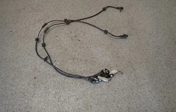 Mazda 2 ABS wheel speed sensor 