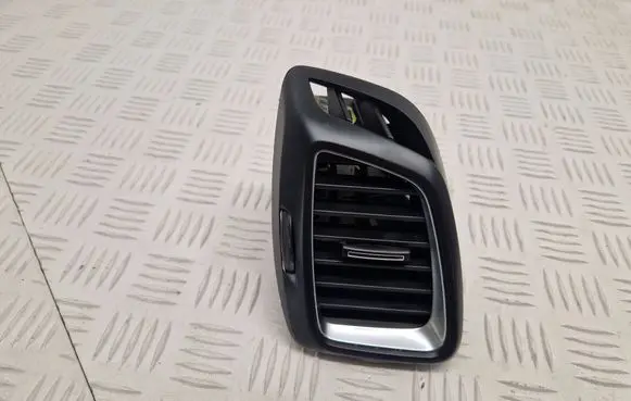 Citroen DS5 Dashboard side air vent grill/cover trim 9670715277