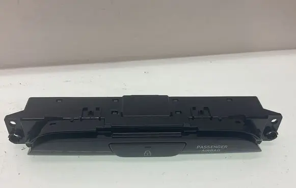 Hyundai i30 Other switches/knobs/shifts 93770G4AA0 072446 2205270000138