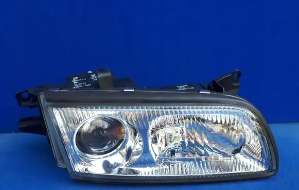 Mazda Xedos 9 Headlight/headlamp