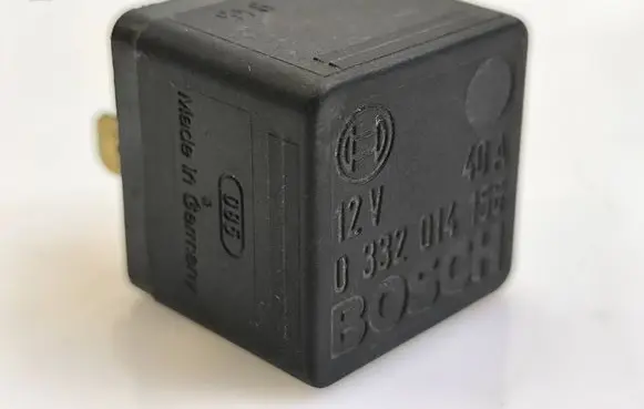 Audi A4 S4 B5 8D Other relay 431951253H