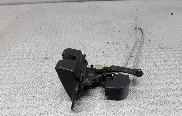 Hyundai Santa Fe Tailgate/trunk/boot lock/catch/latch 812302B000