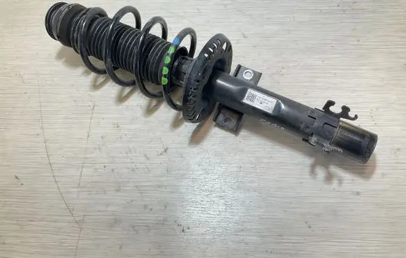 Skoda Fabia Mk3 (NJ) Front shock absorber/damper 6C0413031AN 166VWAMHCP4J7F