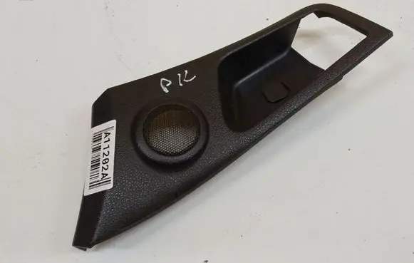 KIA Sportage Side speaker trim/cover 826111F010
