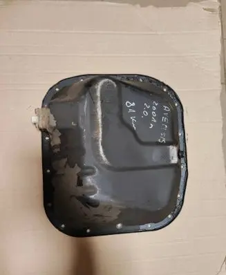 Toyota Avensis T220 Oil sump