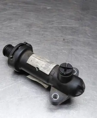 BMW 5 E60 E61 EGR thermostat 7787870