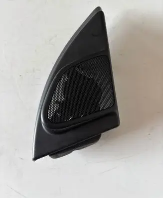 Volvo XC60 Front door high frequency speaker 30761586