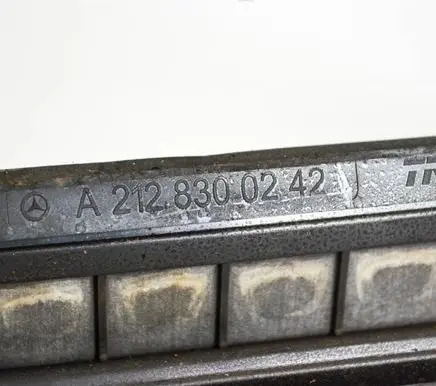 Mercedes-Benz E W212 Other body part A2128300242