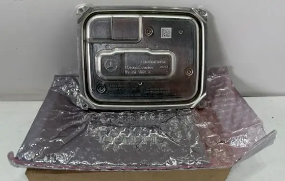 Mercedes-Benz EQS X296 Voltage converter/converter module A2969009011