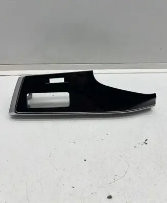 Audi Q7 4M Panel trim 4M8857237