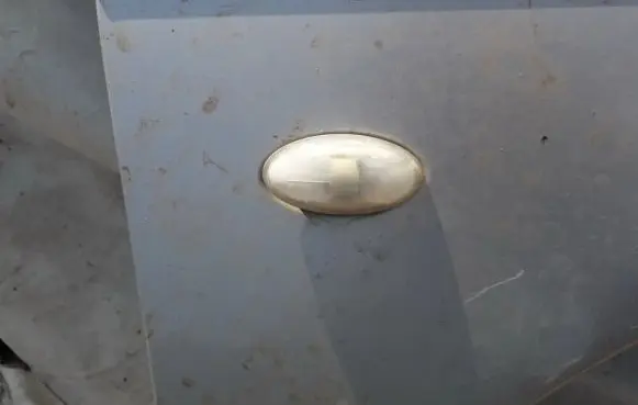 Citroen Xsara Front fender indicator light