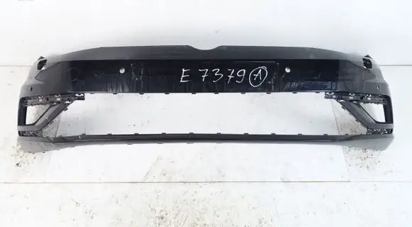 Volkswagen Golf VII Front bumper 5G0807221F