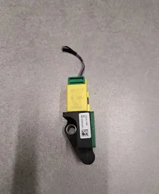 Volkswagen Tiguan Airbag deployment crash/impact sensor 391229
