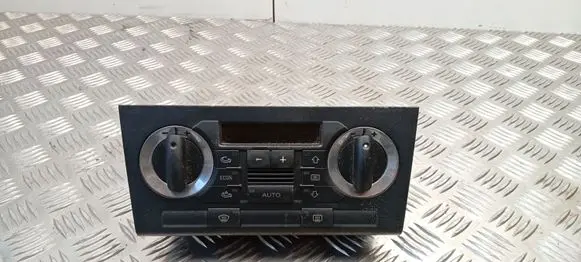 Audi A3 S3 8P Climate control unit 8P0820043D 412206018011