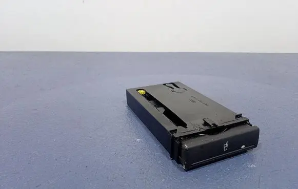 Audi A3 S3 8L Glove box 8L0862534F