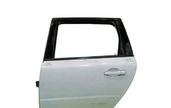 Nissan Qashqai Rear door 