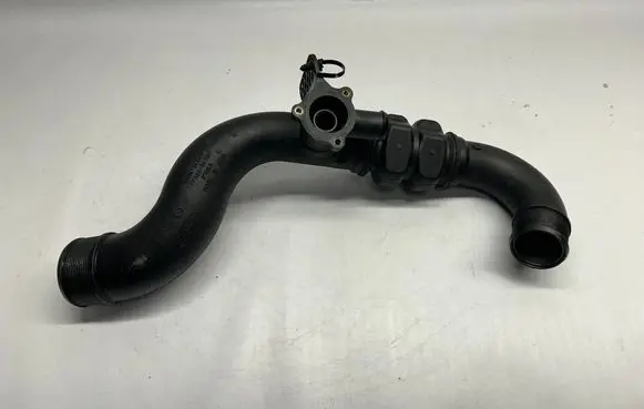 Ford Mustang VI Intercooler hose/pipe GR3C6C646A