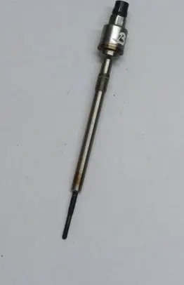 Opel Insignia A Glow plug 55590467 0103010906