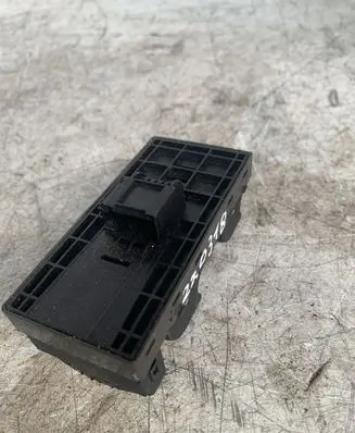 Audi A6 S6 C6 4F Electric window control switch 4F0959851