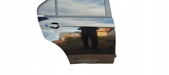 Chevrolet Volt II Rear door