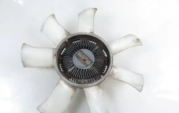 Suzuki Grand Vitara I Viscous fan clutch