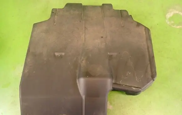 Mercedes-Benz Vito Viano W447 Engine cover (trim) A6510102667