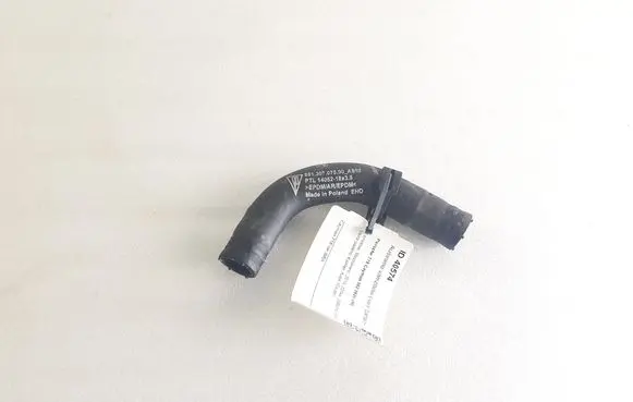 Coolant pipe/hose