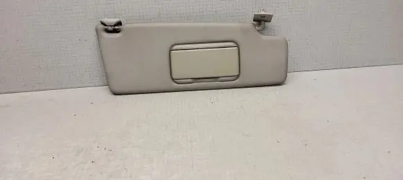 Volkswagen Golf III Sun visor 1H0857552
