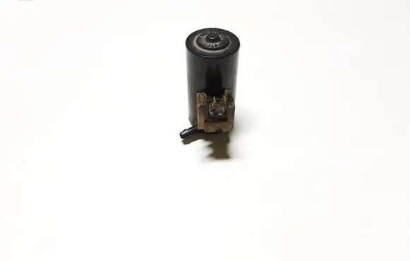 Honda CR-V Windscreen/windshield washer pump 2715