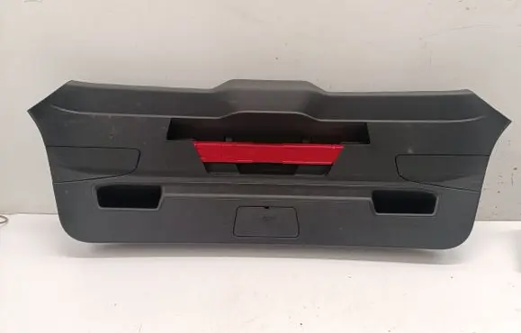Audi A3 8Y Tailgate trim 8Y4867979B