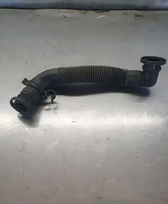 Audi A3 S3 8L Air intake hose/pipe 1J0131128