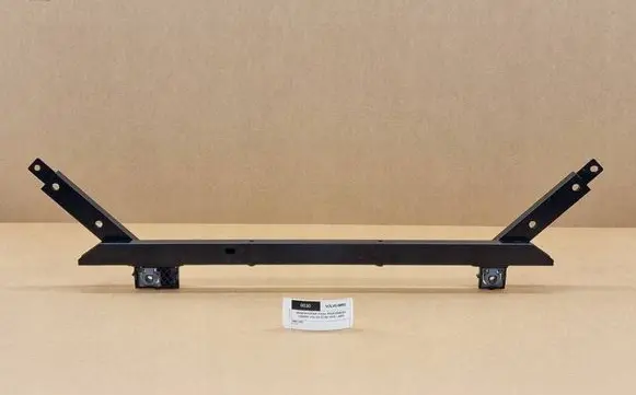Volvo XC60 Top upper radiator support slam panel 32318891 31688773