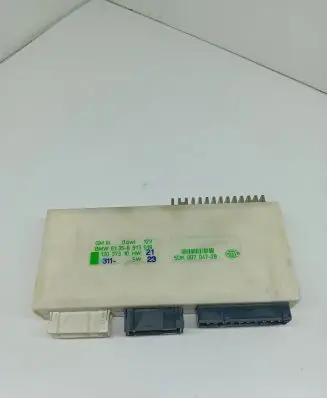 BMW 5 E39 Comfort/convenience module 61356913519