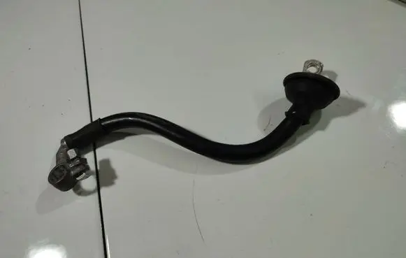 Porsche Cayenne (9PA) Positive cable (battery) 
