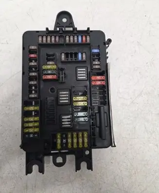 BMW 3 F30 F35 F31 Fuse box set 19446000001 9337880 03102013