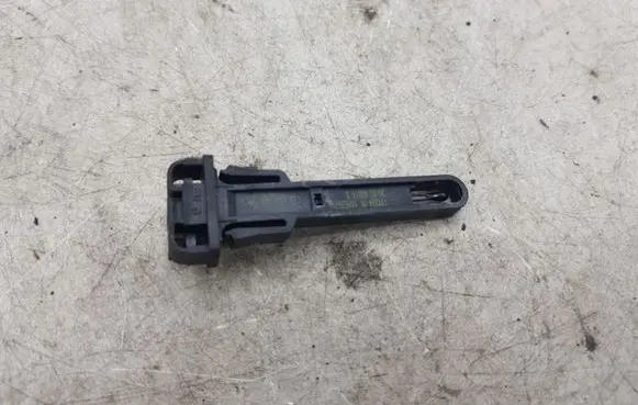 BMW 3 E46 Interior temperature sensor 64116930015 6930015