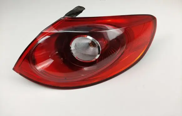 Volkswagen PASSAT CC Rear/tail lights 27098002
