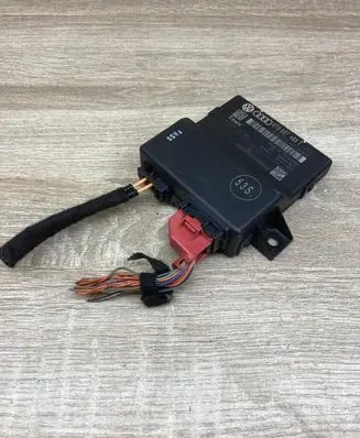 Audi A5 8T 8F Gateway control module 8T0907468T 8K0907468K